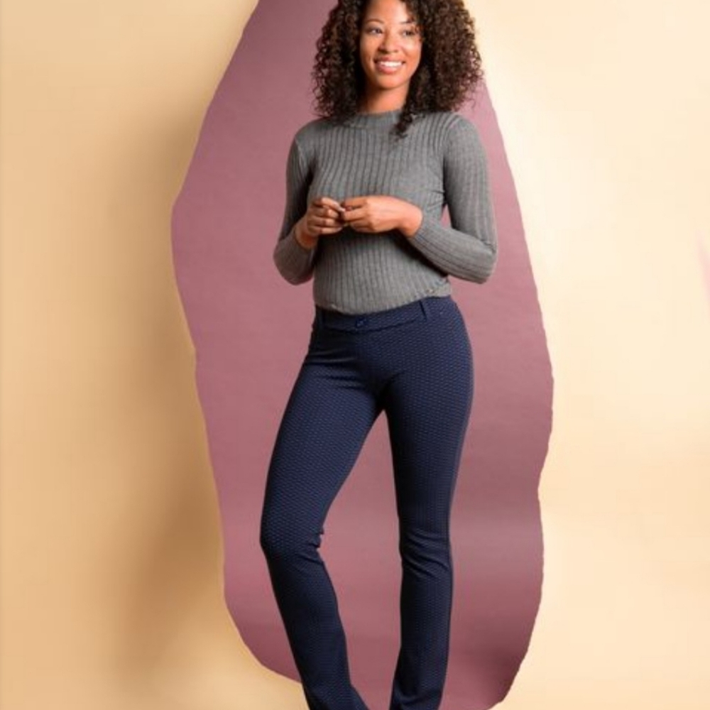BETABRAND Dress Pants Yoga Heartline Straight Leg Classic Blue